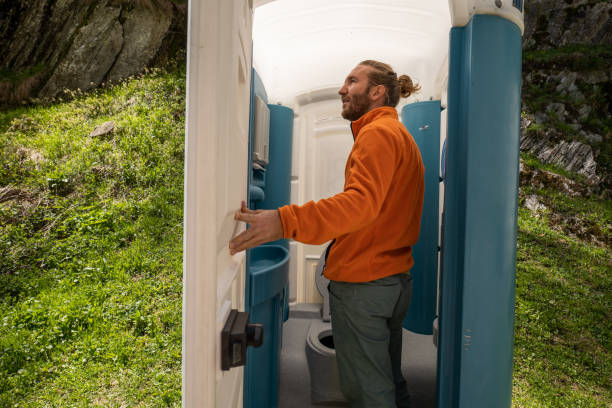 Portable Toilet Options We Offer in Filer, ID